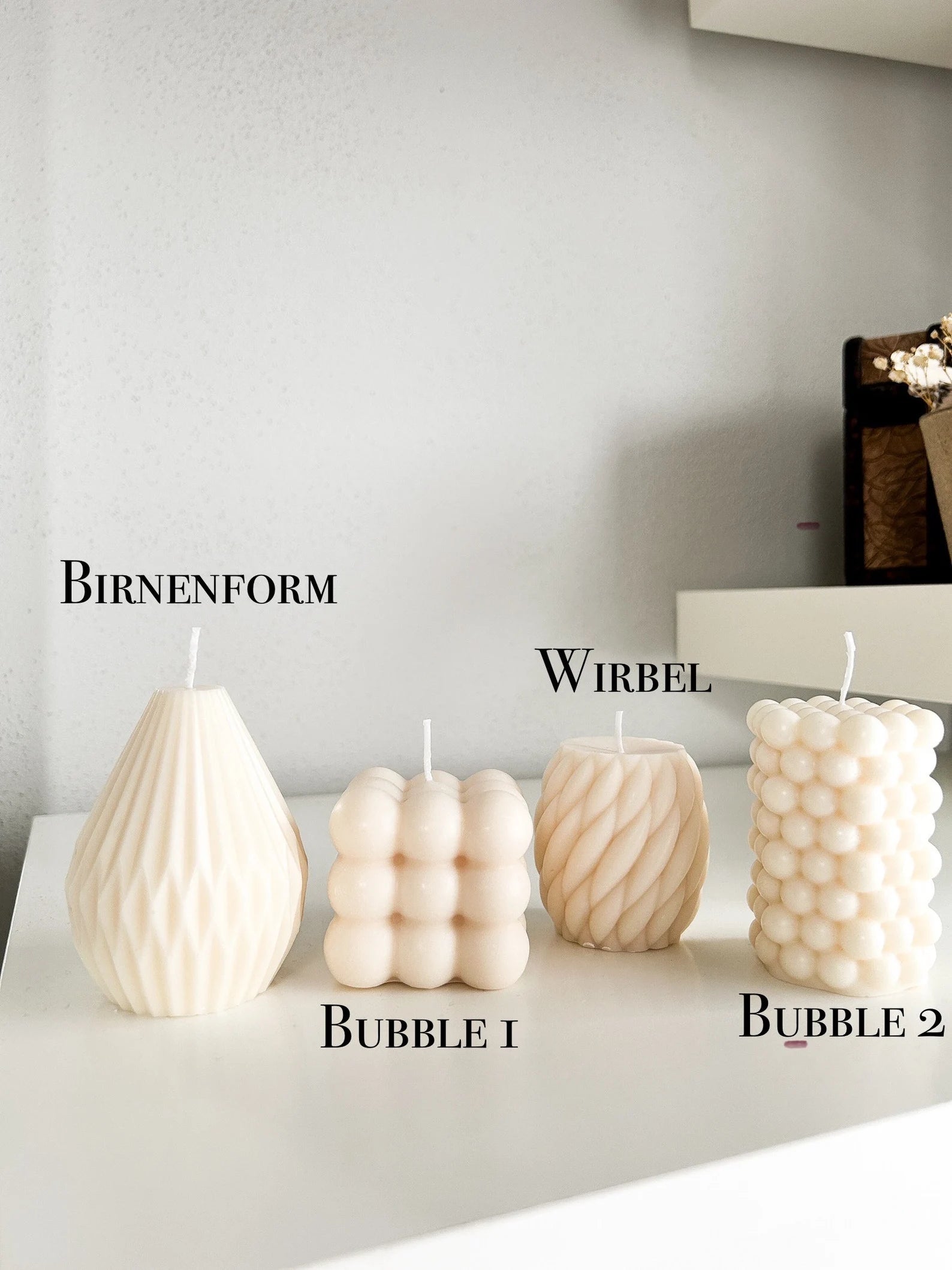 Detailansicht Geschenkbox mit Tasse und Kerze